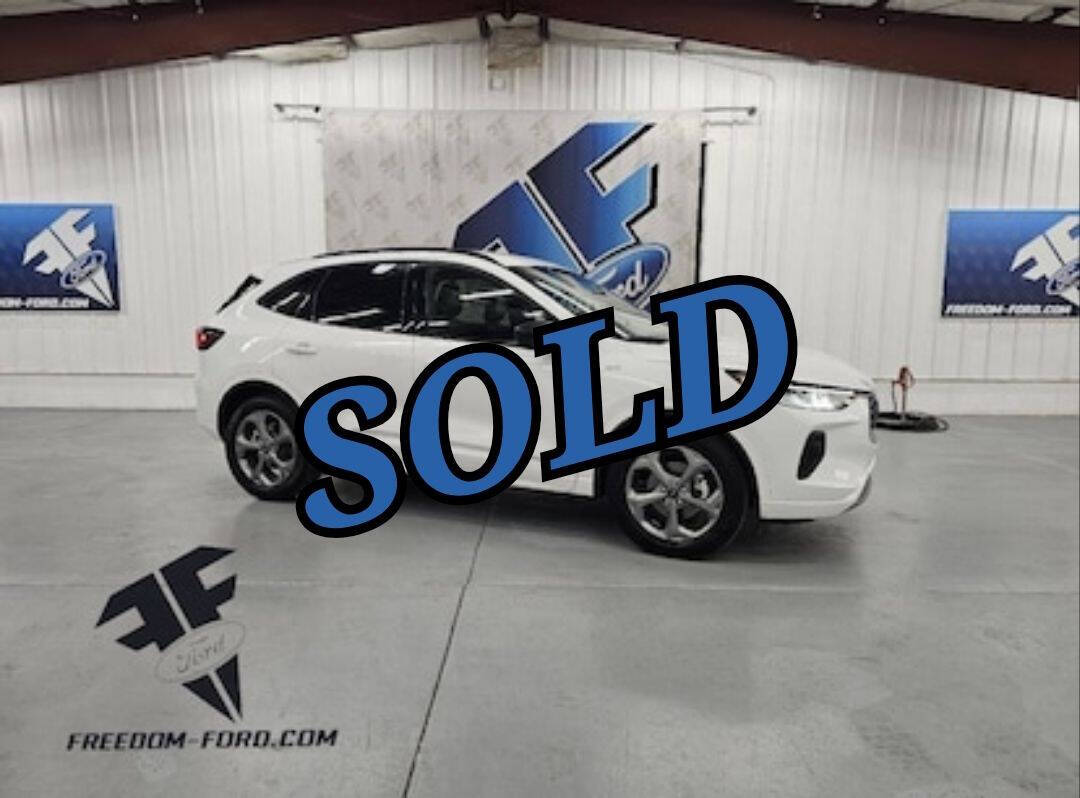 2023 Ford Escape ST-Line's photo