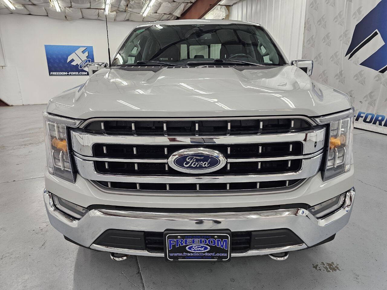 2023 Ford F-150 Lariat photo 3