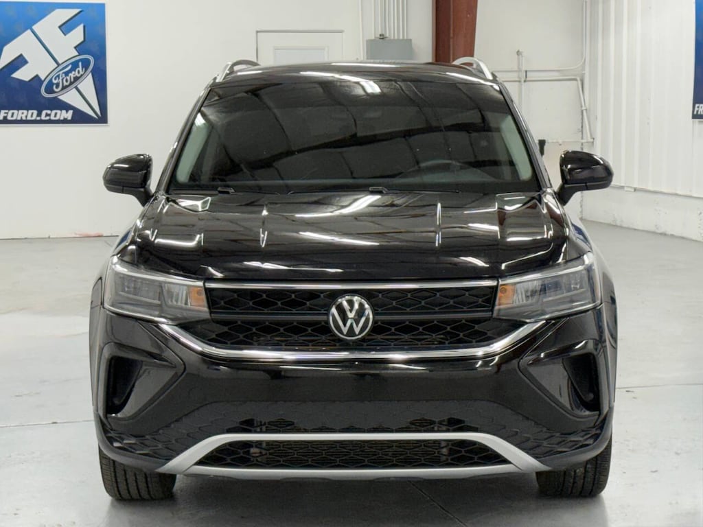Used 2023 Volkswagen Taos SE 4dr SUV SUV