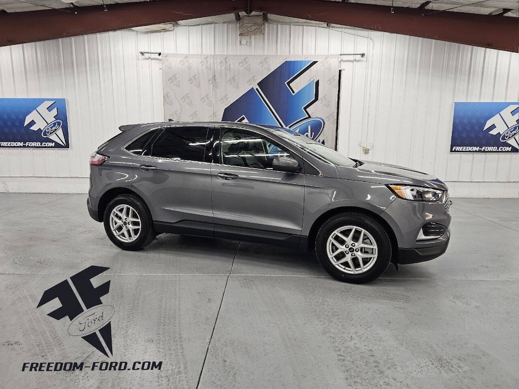 Used 2024 Ford Edge SEL AWD 4dr SUV SUV