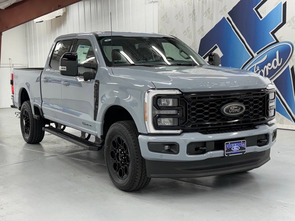 New 2026 Ford F-350 Super Duty Lariat 4x4 4dr Crew Cab 6.8 ft. SB SRW Pickup Pickup Truck