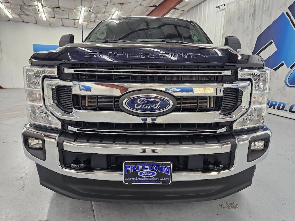 Used 2022 Ford F-250 Super Duty XLT 4x4 4dr Crew Cab 6.8 ft. SB Pickup Pickup Truck