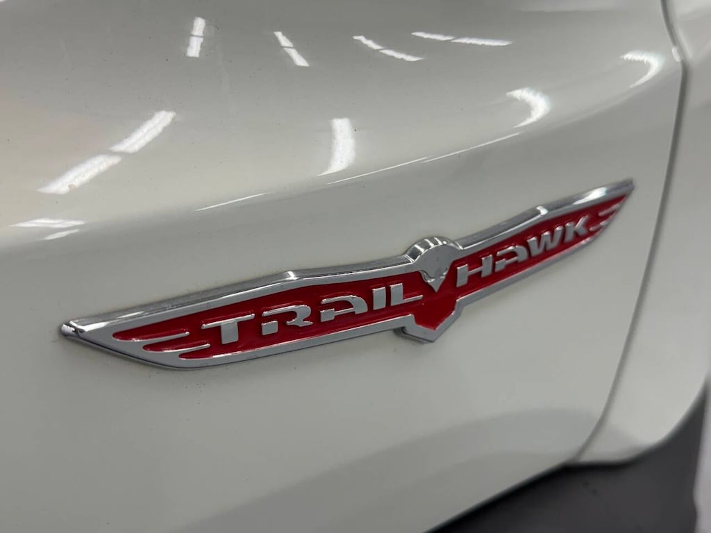 Used 2015 Jeep Renegade Trailhawk 4x4 4dr SUV SUV