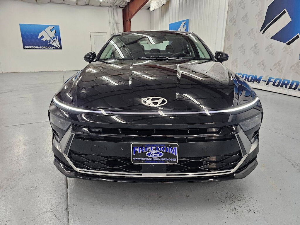 Used 2025 Hyundai Sonata SEL 4dr Sedan Sedan