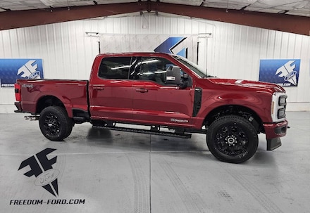 2025 Ford F-250 Super Duty XLT 4x4 4dr Crew Cab 6.8 ft. SB Pickup Pickup Truck