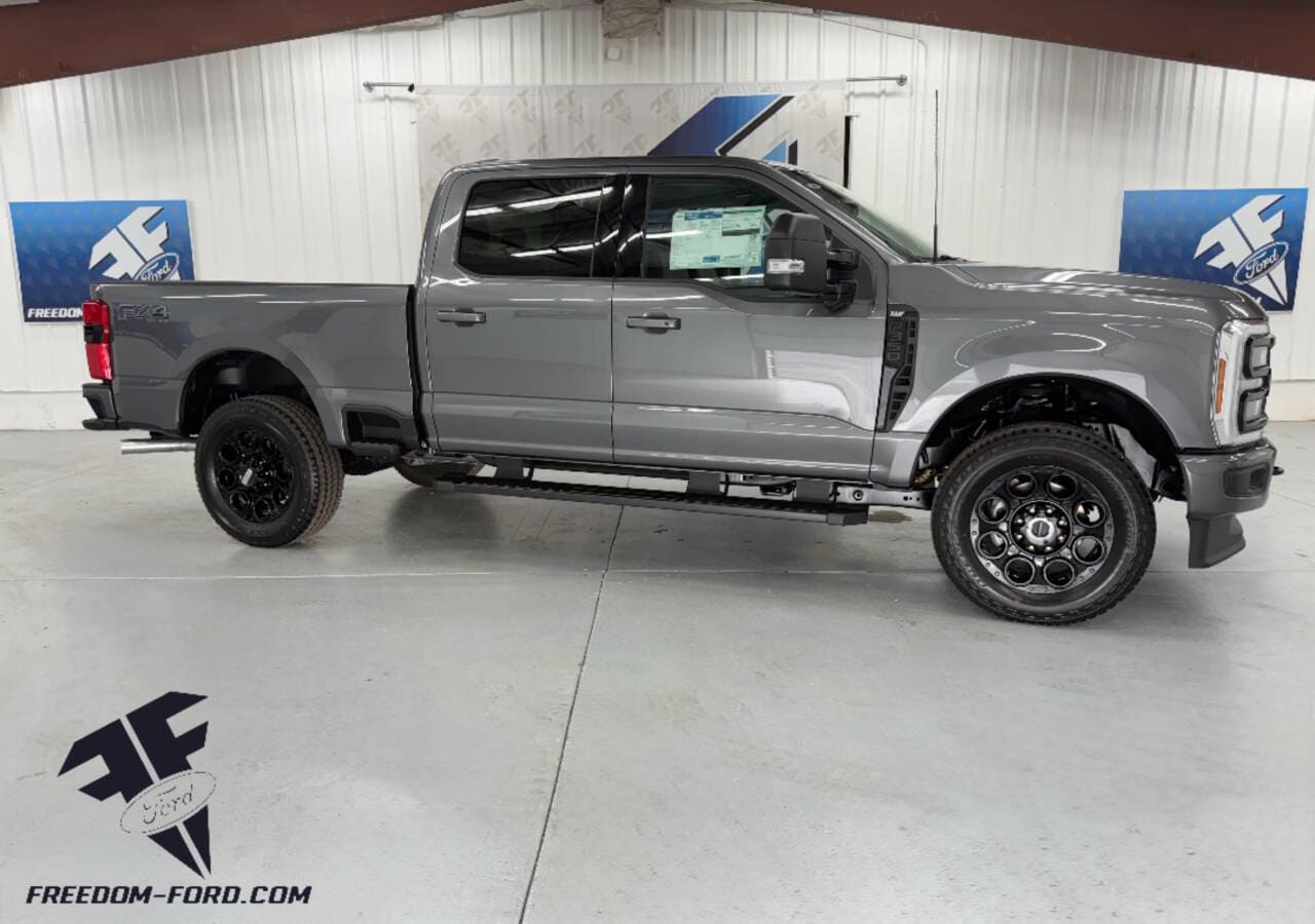 2026 Ford F-350 Super Duty XLT's photo