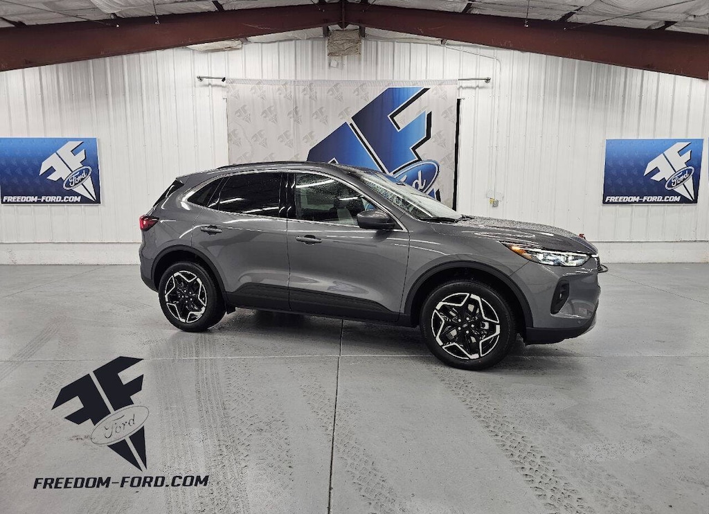 New 2026 Ford Escape Platinum AWD 4dr SUV SUV