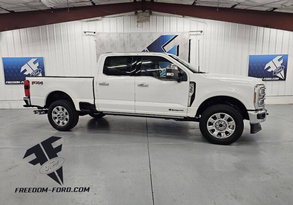New 2026 Ford F-350 Super Duty Lariat 4x4 4dr Crew Cab 6.8 ft. SB SRW Pickup Pickup Truck