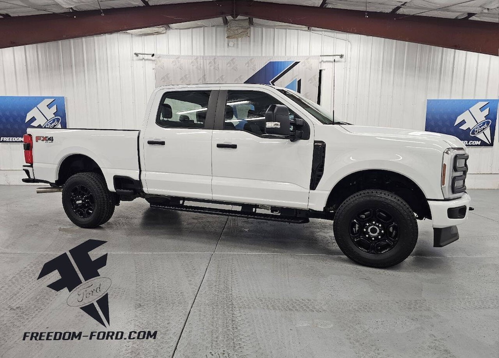Used 2024 Ford F-350 Super Duty XL 4x4 4dr Crew Cab 6.8 ft. SB SRW Pickup Pickup Truck