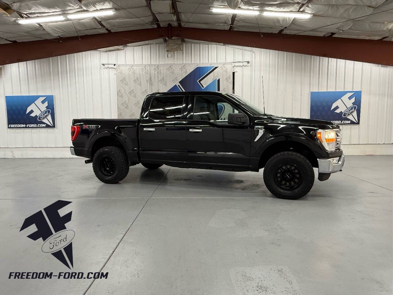 2023 Ford F-150 XLT's photo