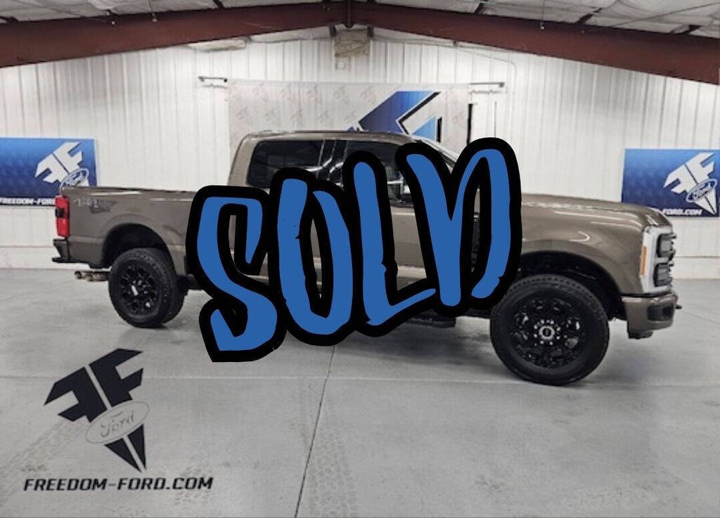 Used 2023 Ford F-350 Super Duty Lariat 4x4 4dr Crew Cab 6.8 ft. SB SRW Pickup Pickup Truck