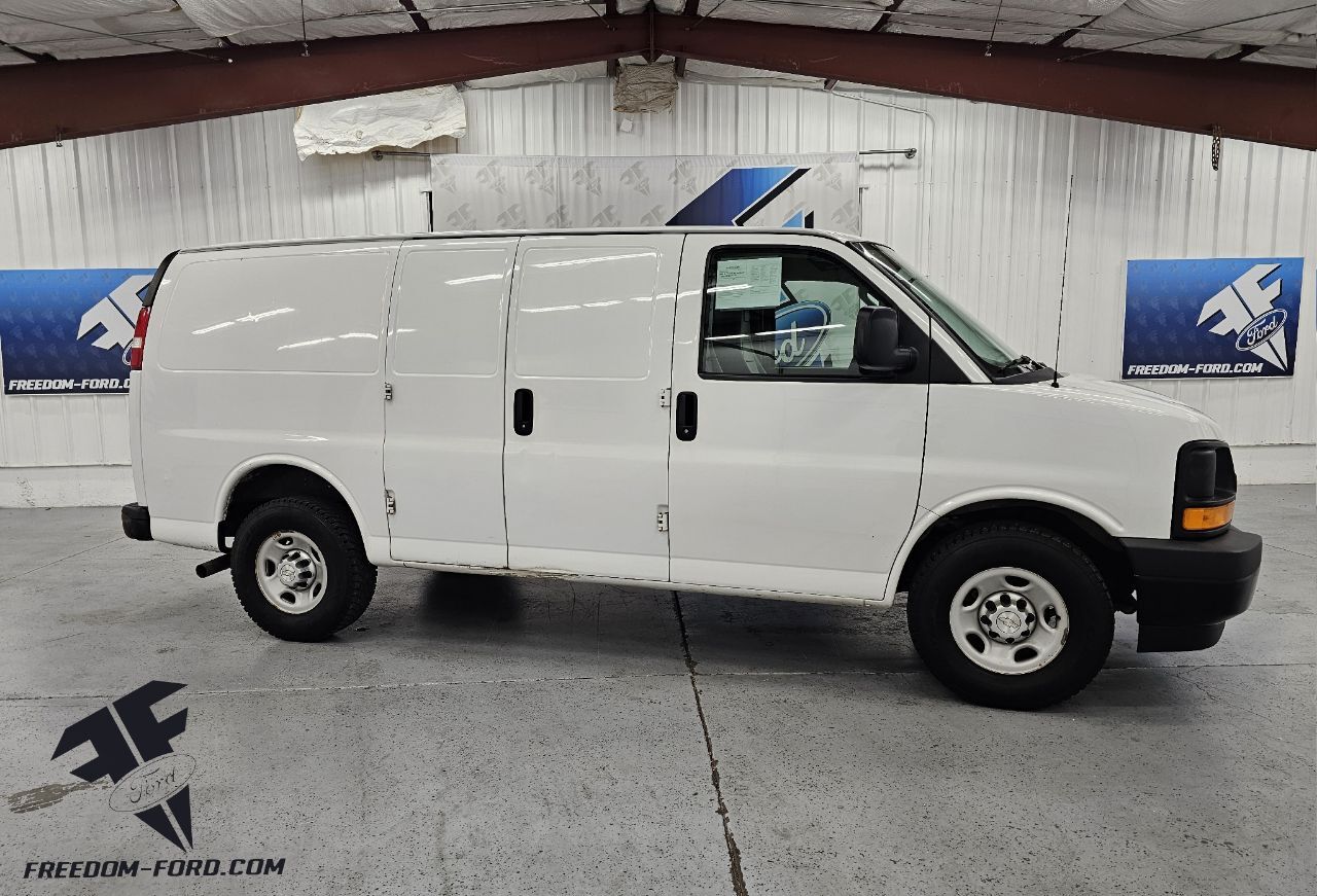 2017 Chevrolet Express Cargo