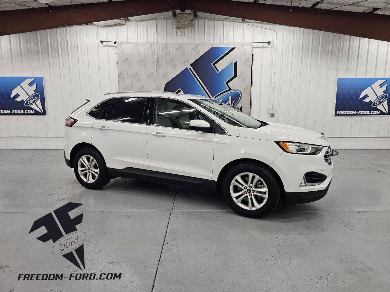 2020 Ford Edge