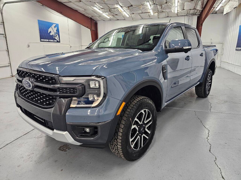 New 2025 Ford Ranger Lariat 4x4 4dr Supercrew 5.0 ft. SB Pickup Truck