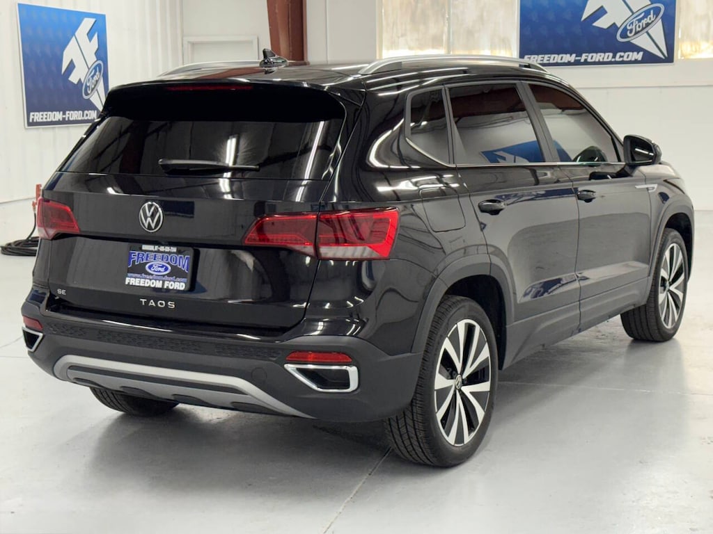 Used 2023 Volkswagen Taos SE 4dr SUV SUV