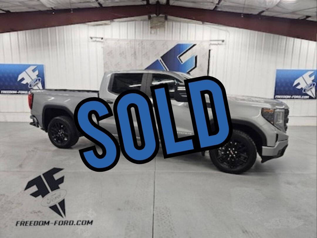 2023 GMC Sierra 1500 Pro's photo