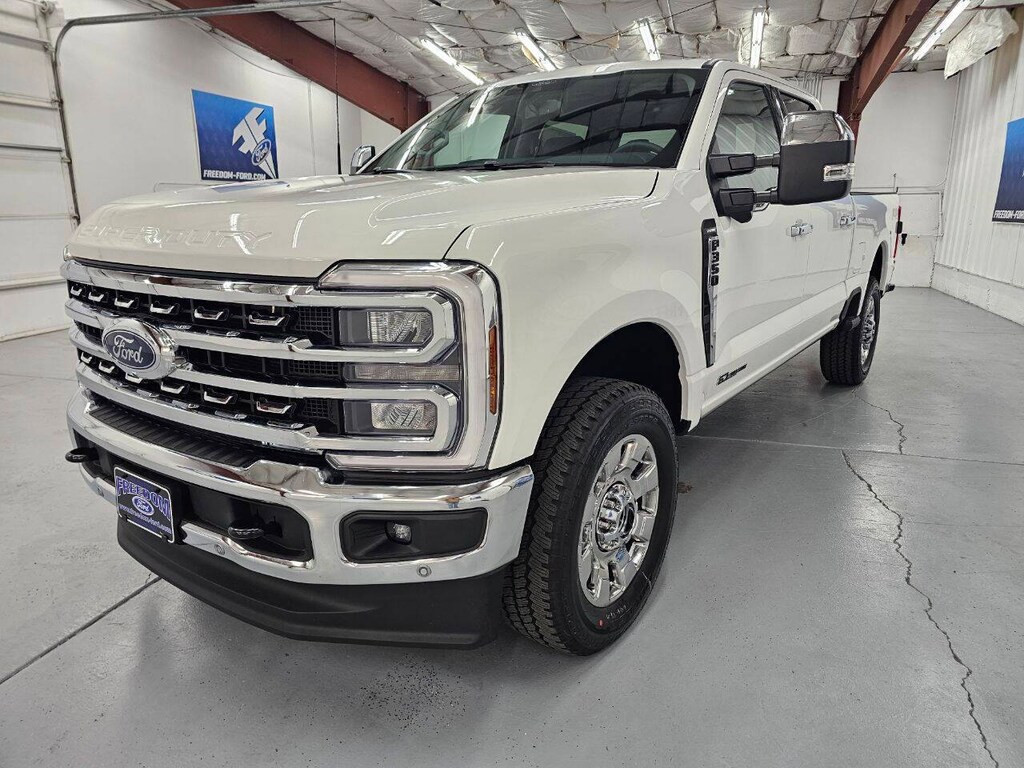 New 2026 Ford F-350 Super Duty Lariat 4x4 4dr Crew Cab 6.8 ft. SB SRW Pickup Pickup Truck