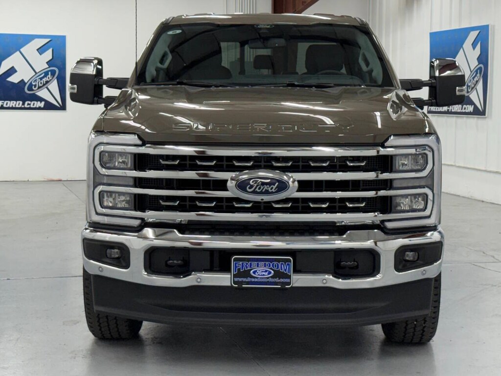 New 2026 Ford F-350 Super Duty Lariat 4x4 4dr Crew Cab 6.8 ft. SB SRW Pickup Pickup Truck