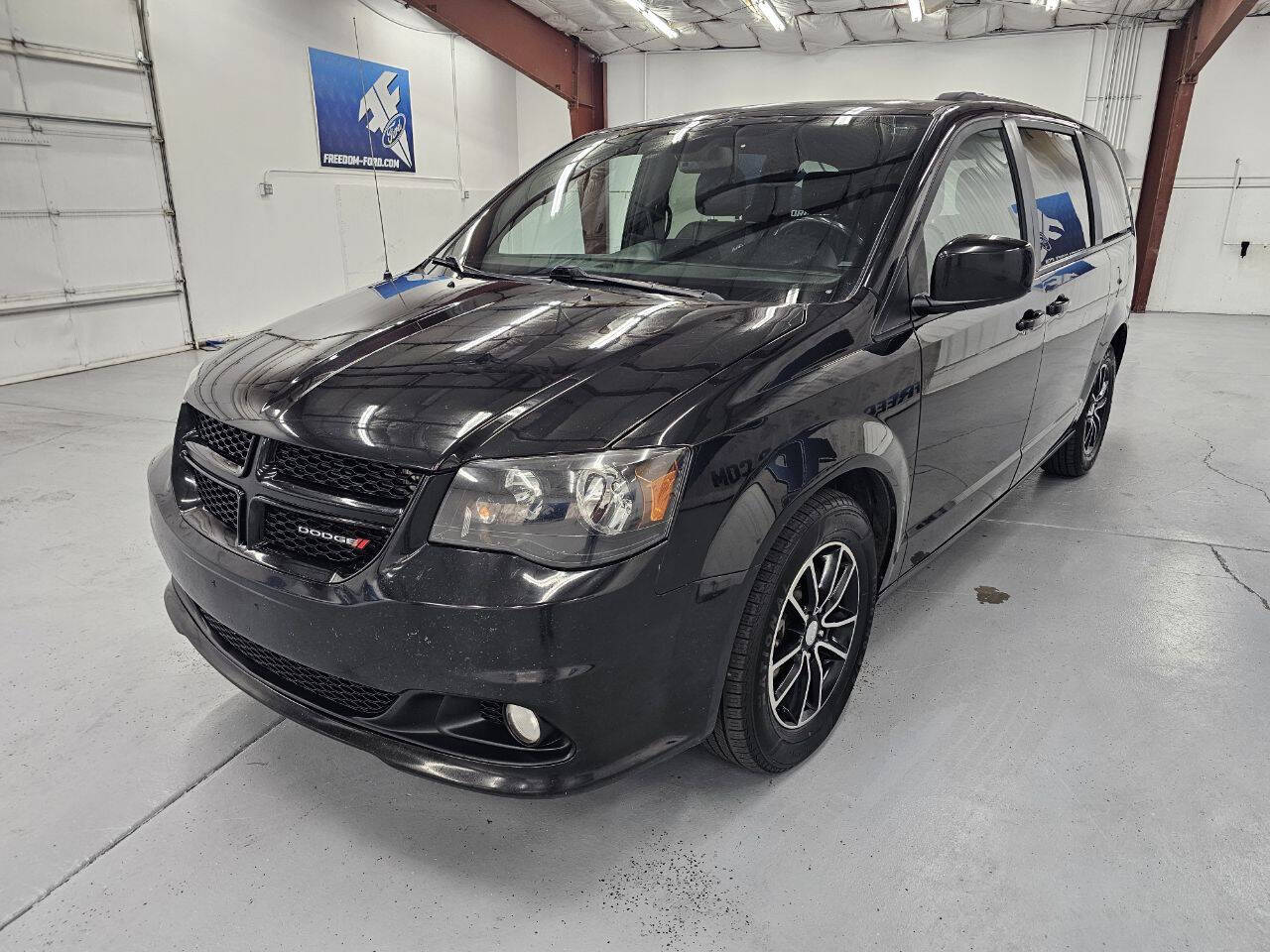 Used 2019 Dodge Grand Caravan GT with VIN 2C4RDGEGXKR521276 for sale in Gunnison, UT
