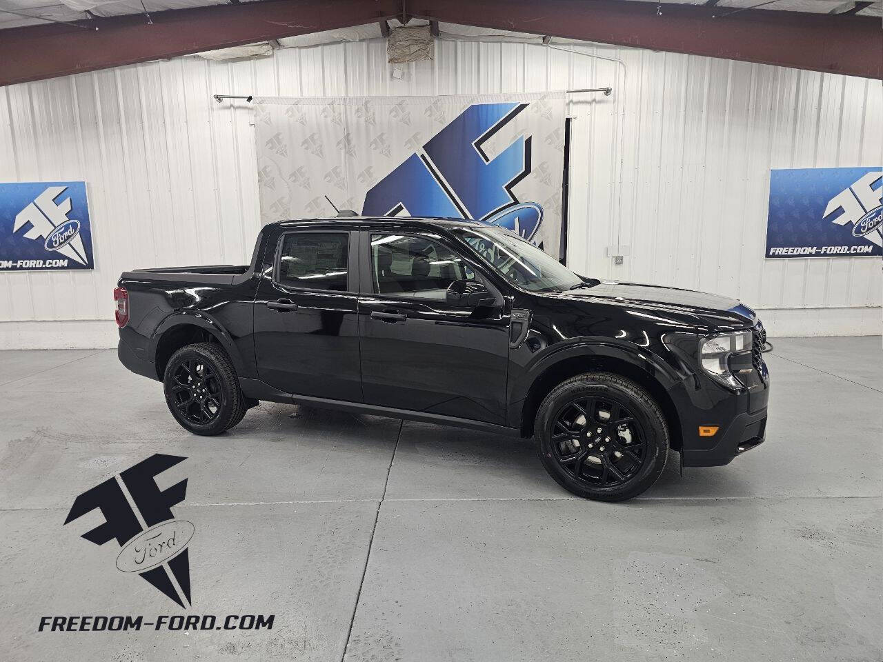 2025 Ford Maverick XLT's photo