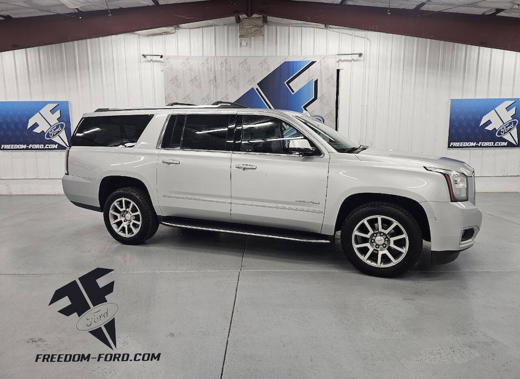 Used 2020 GMC Yukon XL Denali 4x4 4dr SUV SUV