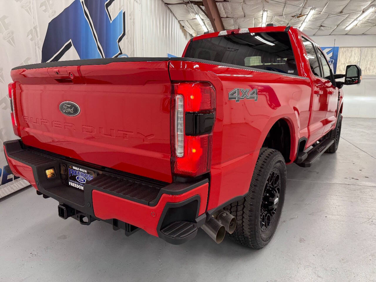 2026 Ford F-350 XLT photo 4