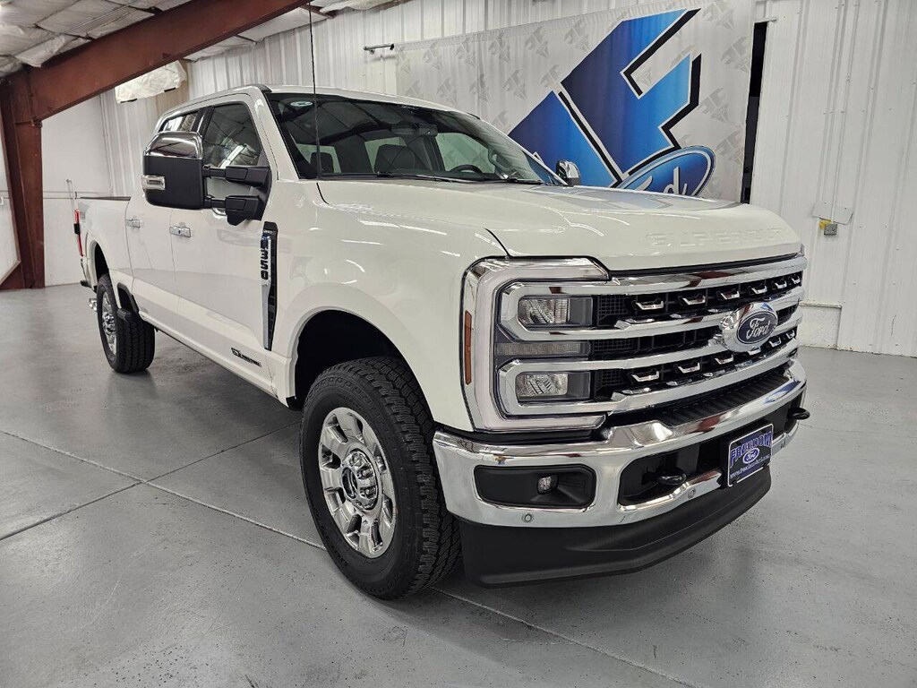 New 2026 Ford F-350 Super Duty Lariat 4x4 4dr Crew Cab 6.8 ft. SB SRW Pickup Pickup Truck