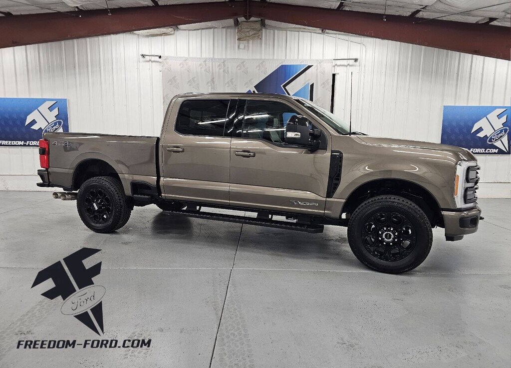 Used 2023 Ford F-350 Super Duty Lariat 4x4 4dr Crew Cab 6.8 ft. SB SRW Pickup Pickup Truck