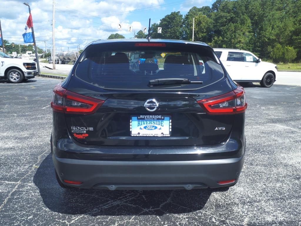 Used 2021 Nissan Rogue Sport S with VIN JN1BJ1AW5MW663455 for sale in Havelock, NC