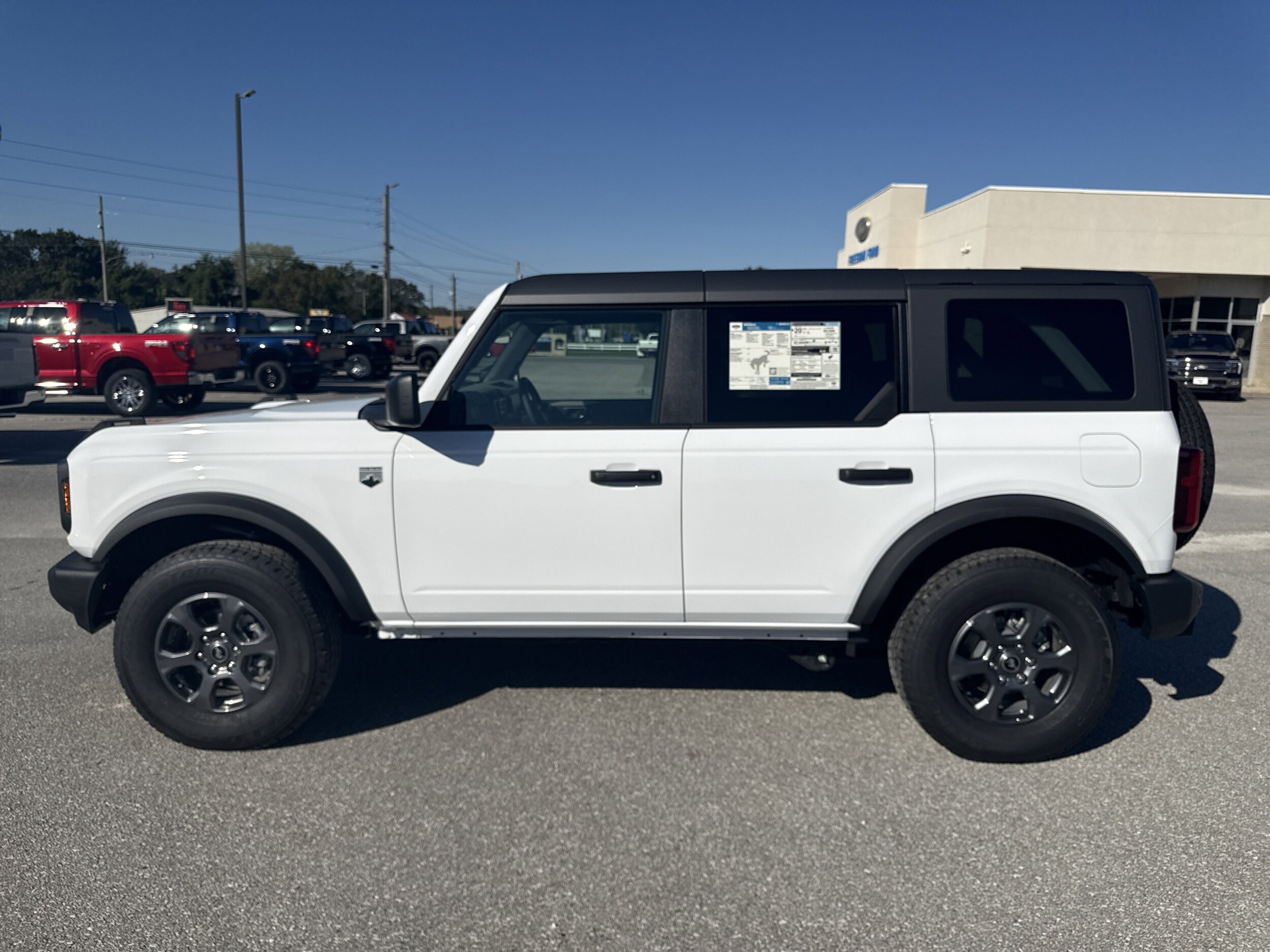 2025 Ford Bronco Big Bend photo 4