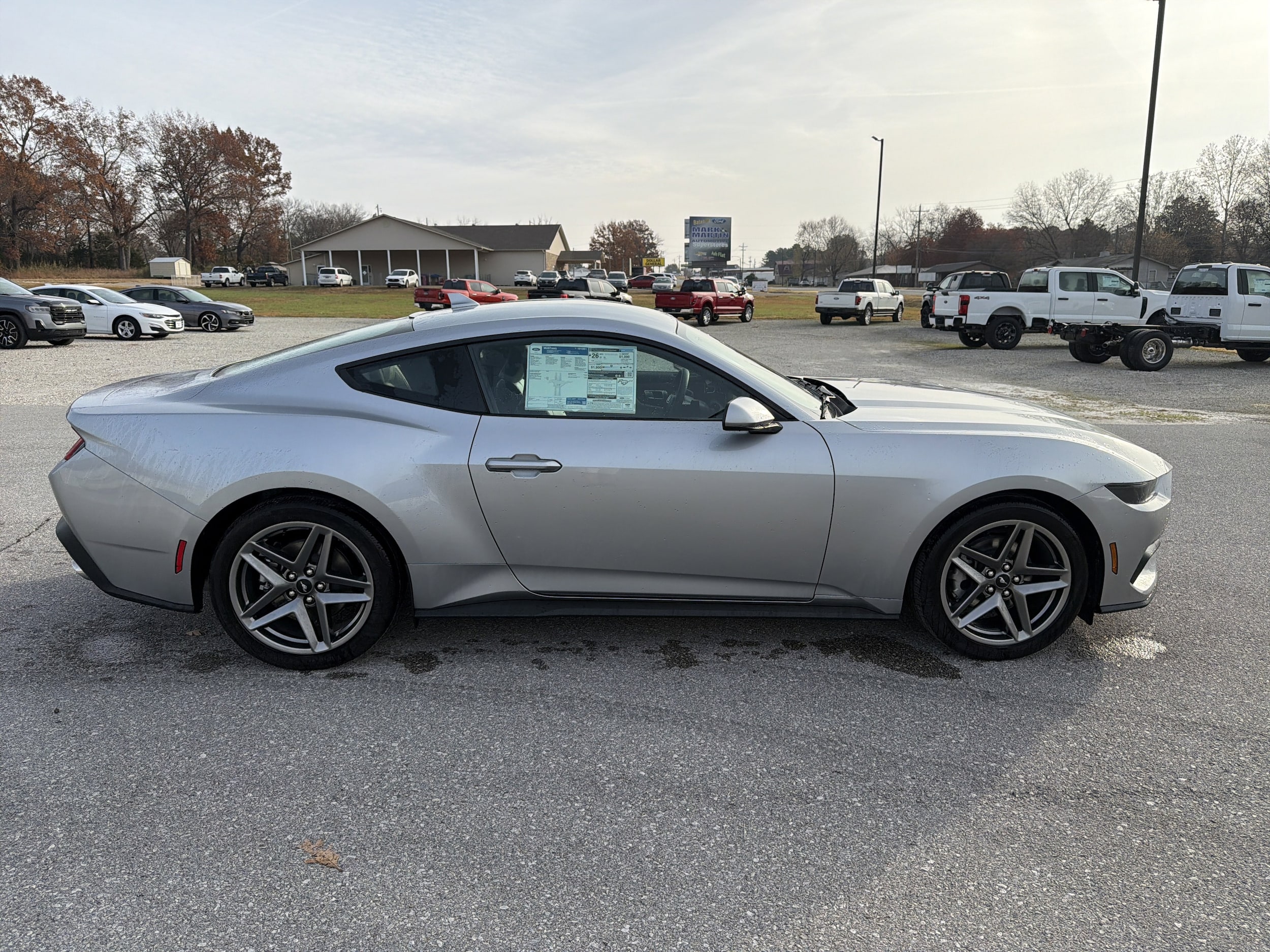 2026 Ford Mustang EcoBoost Premium Fastback - Photo 9