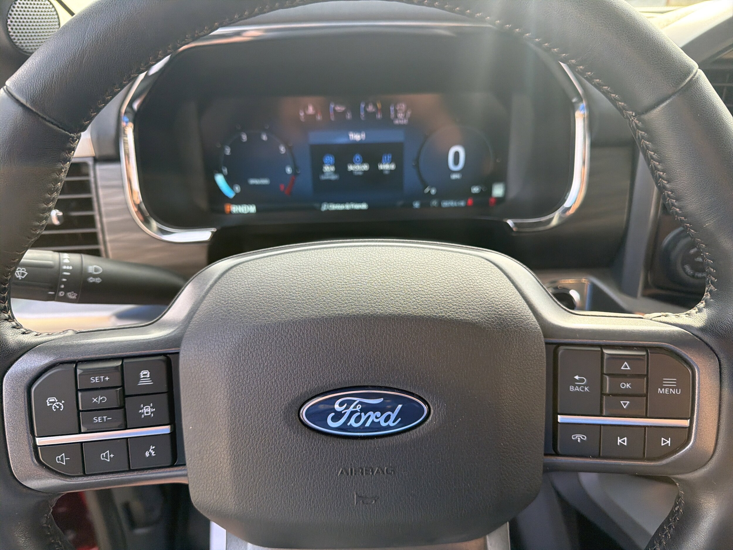 2024 Ford F-150 Lariat - Photo 19