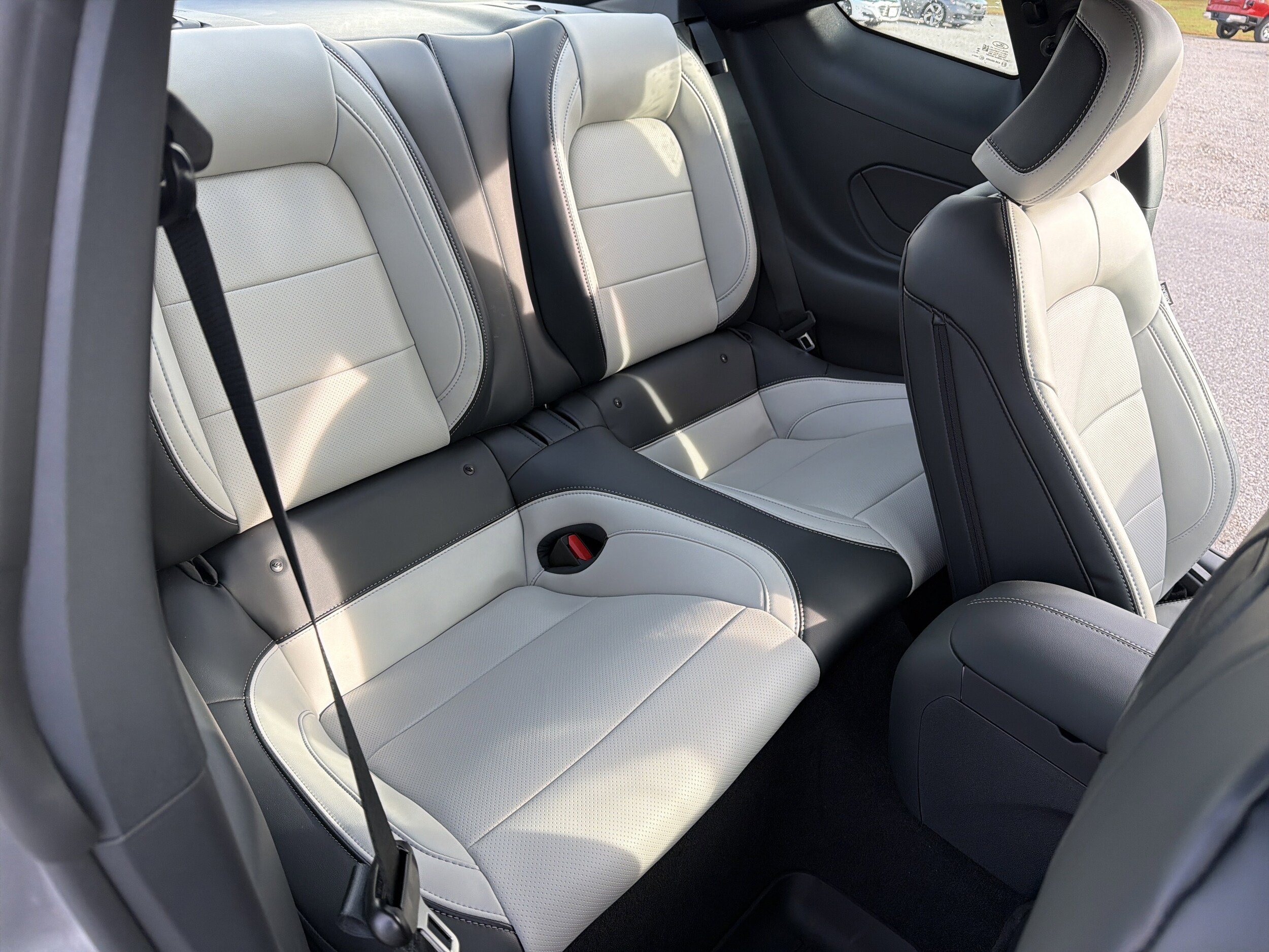 2026 Ford Mustang EcoBoost Premium Fastback - Photo 27