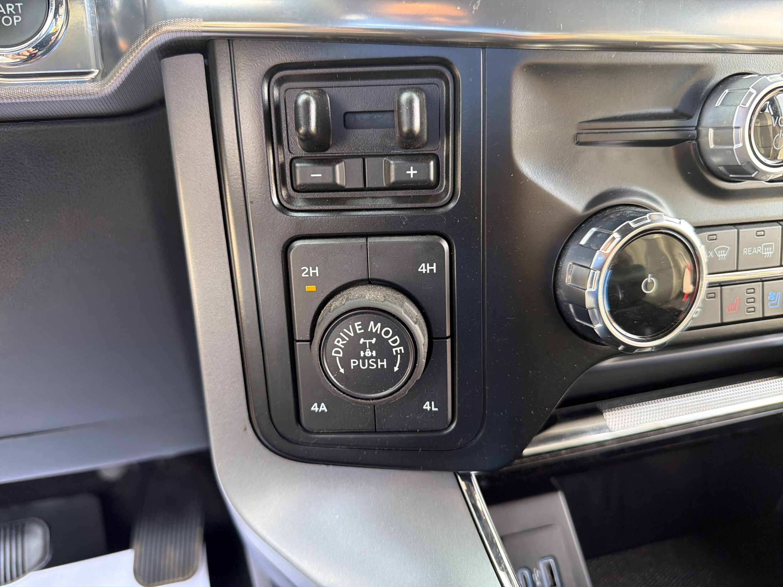 2024 Ford F-150 Lariat - Photo 26