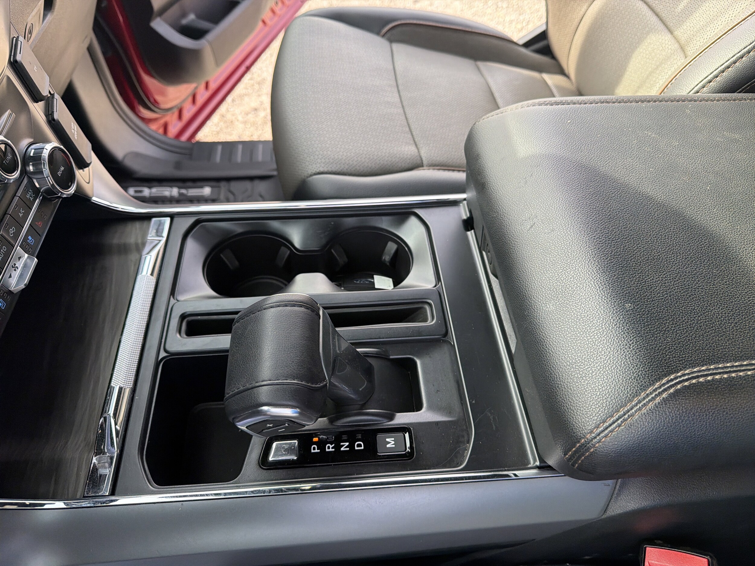 2024 Ford F-150 Lariat - Photo 29