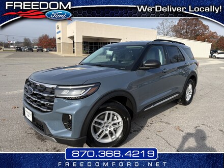 2025 Ford Explorer Active SUV