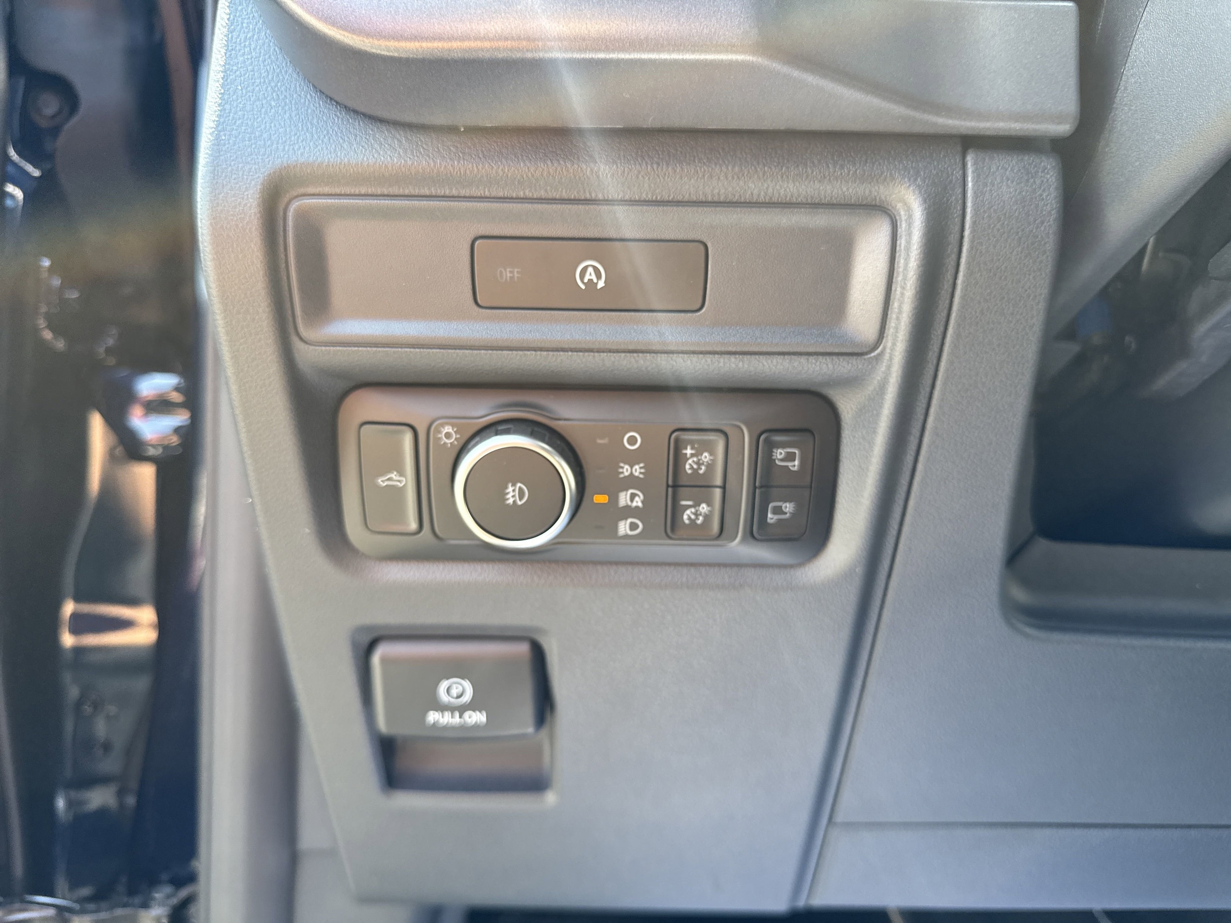 2025 Ford F-150 XLT - Photo 19