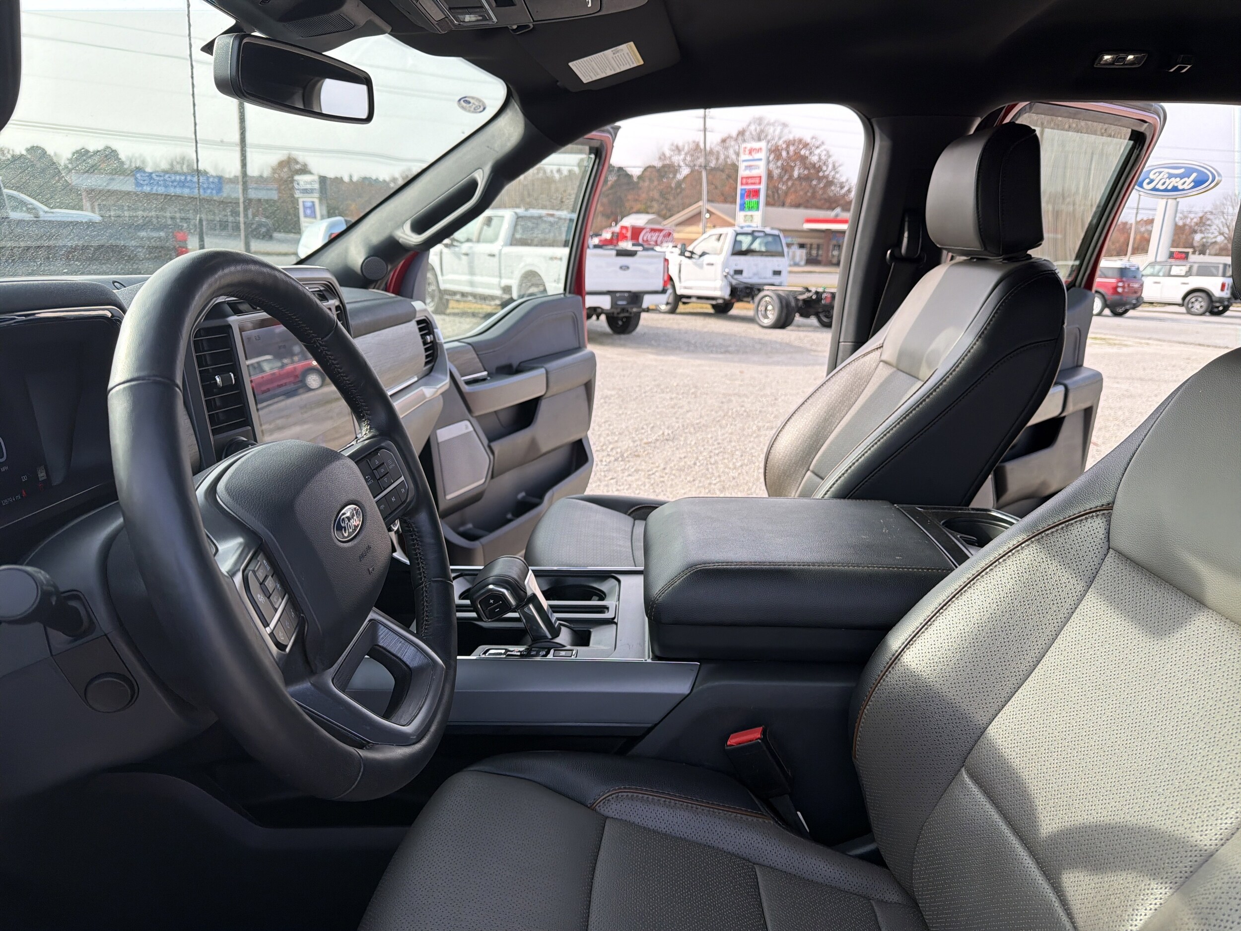 2024 Ford F-150 Lariat - Photo 18