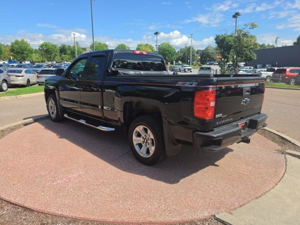 Used 2017 Chevrolet Silverado 1500 LT Truck Double Cab