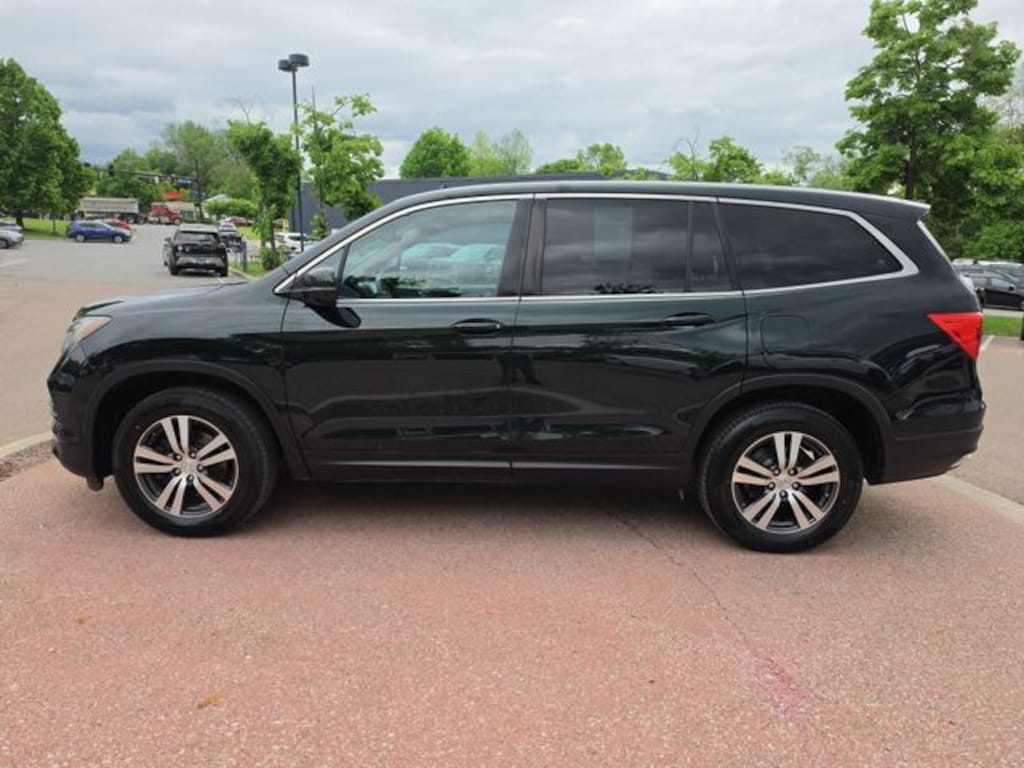 Used 2017 Honda Pilot EX-L SUV