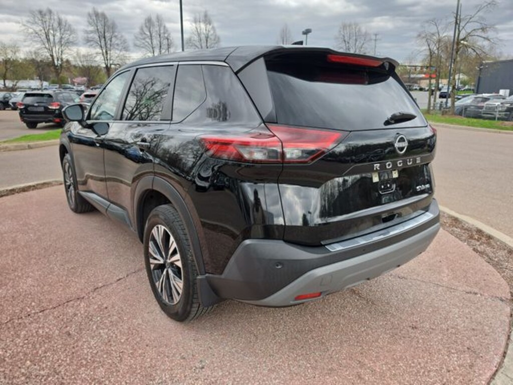 Used 2023 Nissan Rogue SV SUV