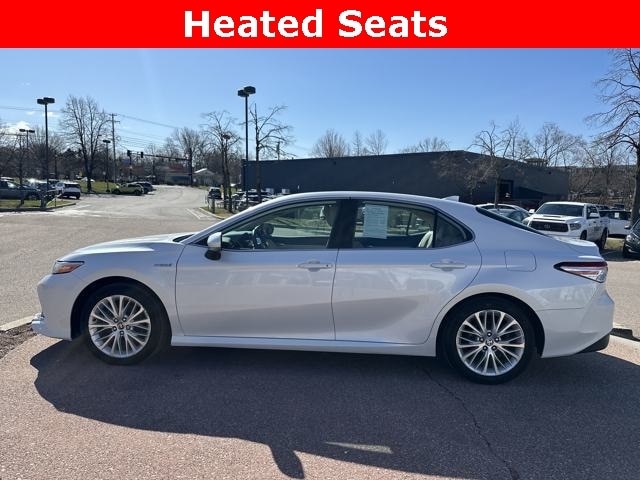 Used 2020 Toyota Camry XLE with VIN 4T1F31AK8LU540017 for sale in Burlington, VT