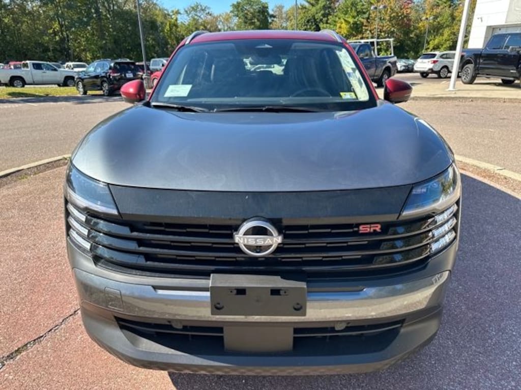 New 2025 Nissan Kicks SR SUV