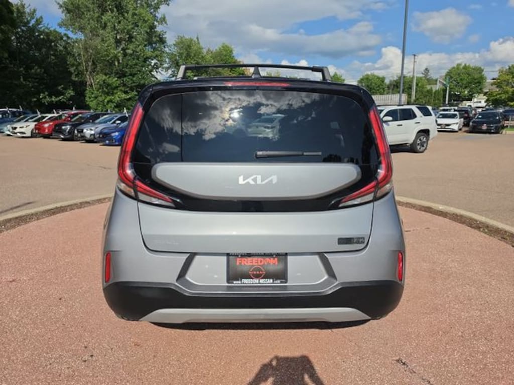 Used 2024 Kia Soul LX Hatchback