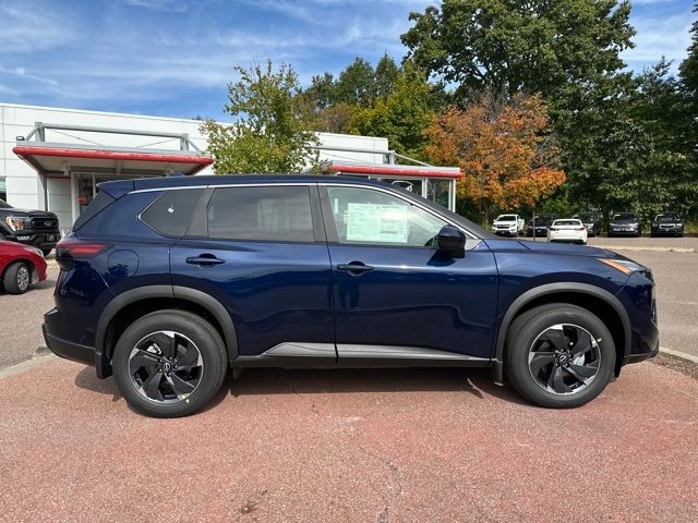 2026 Nissan Rogue SV's photo