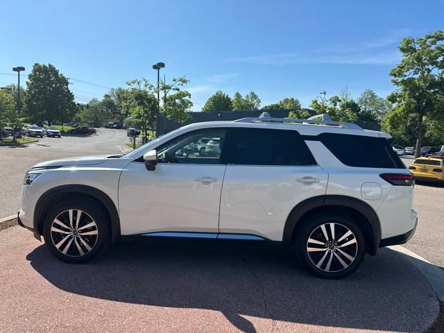 Used 2024 Nissan Pathfinder Platinum with VIN 5N1DR3DJ7RC311251 for sale in Burlington, VT