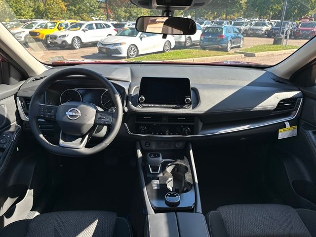 2026 Nissan Rogue SV - Photo 6