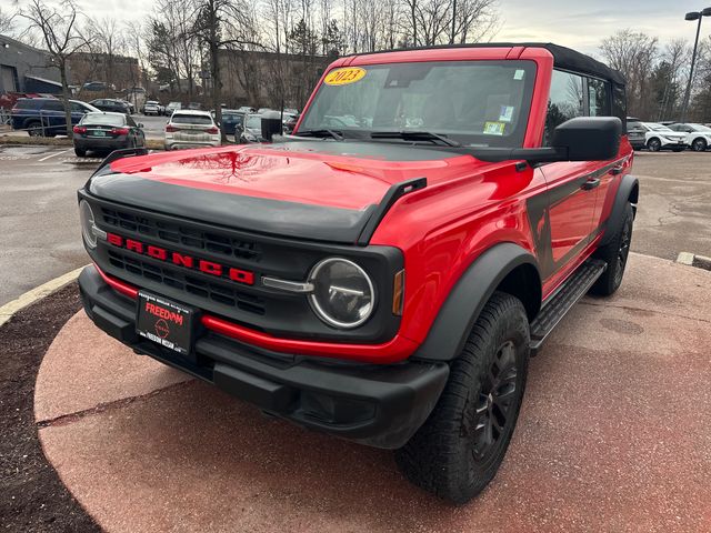 2023 Ford Bronco Base 4x4's photo