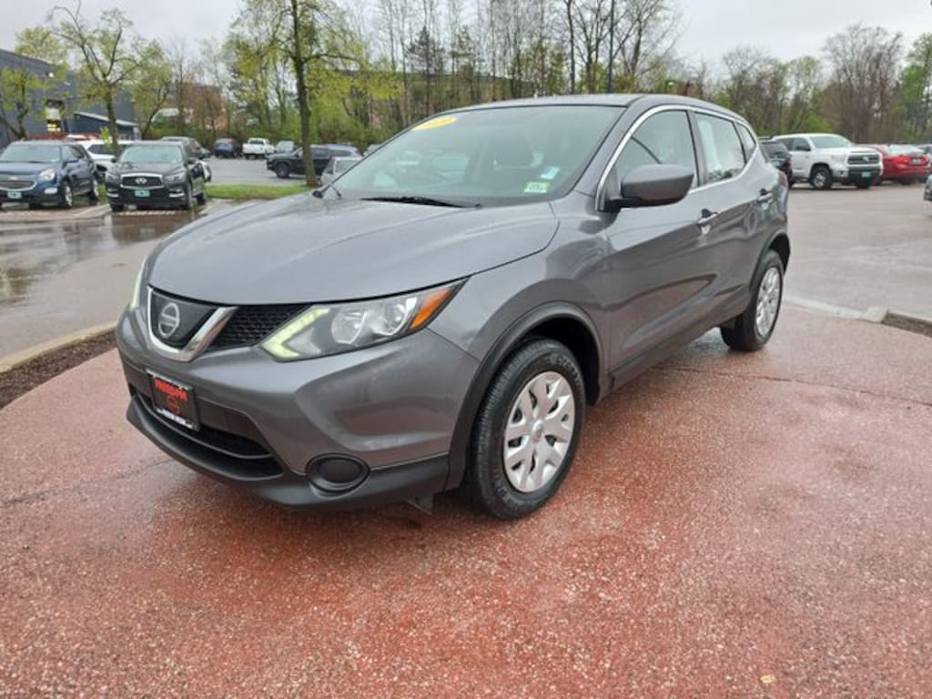 Used 2019 Nissan Rogue Sport S SUV