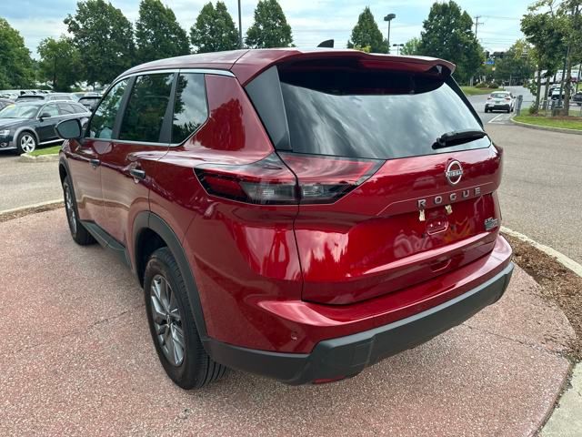 2025 Nissan Rogue S photo 3